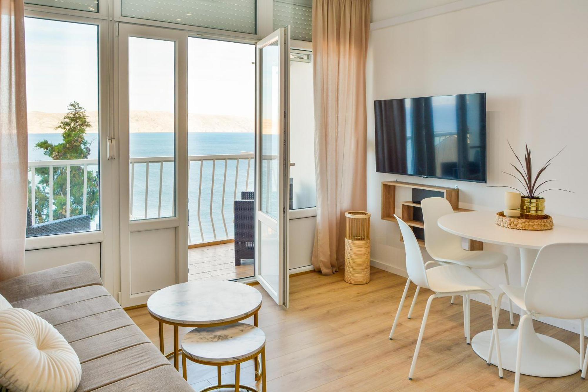 Apartman Elena Senj  Extérieur photo